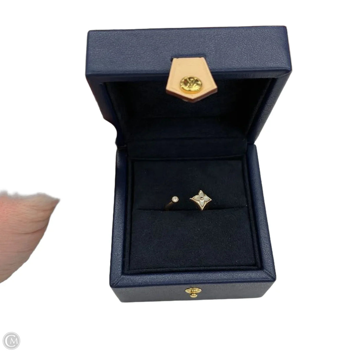 Ring Luxury Designer By Louis Vuitton, Size: 8