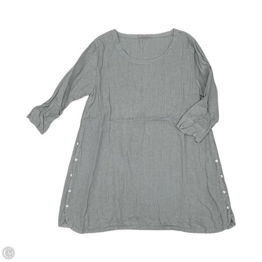 Tunic 3/4 Sleeve By Cut Loose In Grey, Size: L