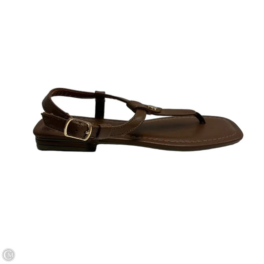 Sandals Flats By Dreamers In Tan, Size: 8