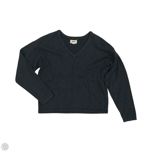 Sweater By Pact In Grey, Size: Xs