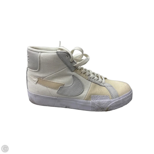 Shoes Sneakers By Nike In Cream, Size: 9.5