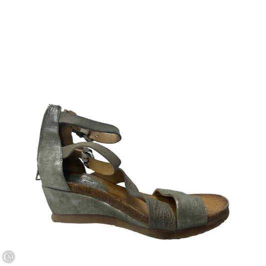 Sandals Heels Wedge By Miz Mooz In Green, Size: 6.5