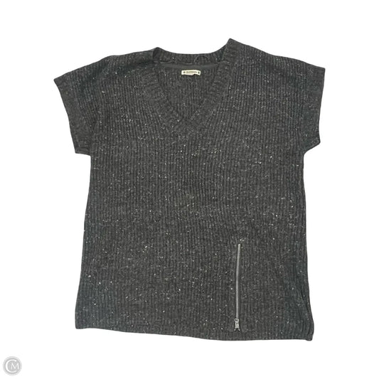 Vest Sweater By Ruff Hewn In Grey, Size: 2x