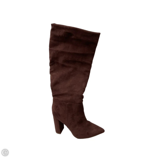 Boots Knee Heels By Clothes Mentor In Brown, Size: 7