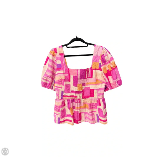 Top Short Sleeve By Clothes Mentor In Geometric Pattern, Size: M