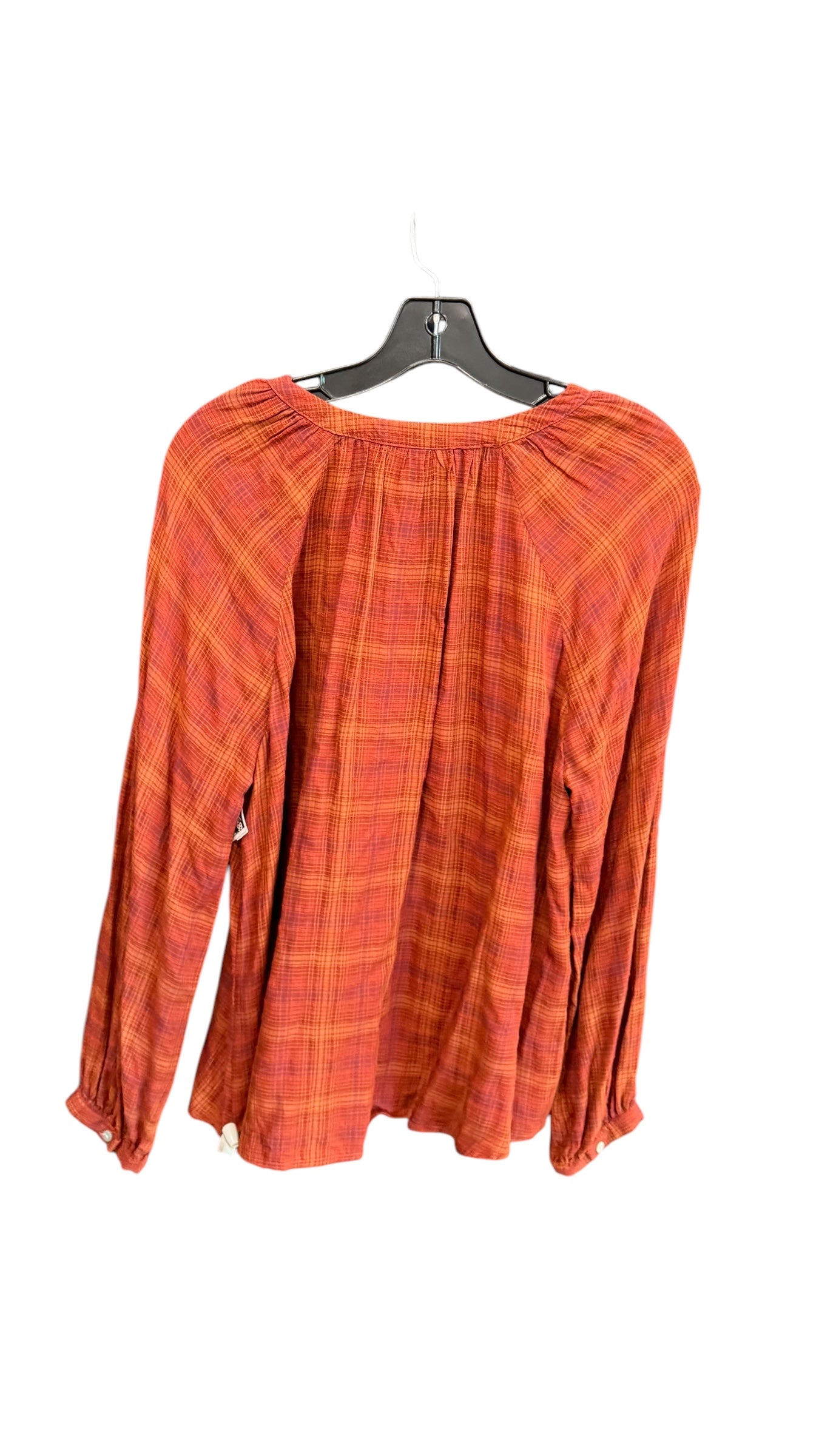 Blouse Long Sleeve By Universal Thread In Plaid Pattern, Size: L