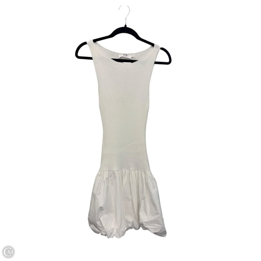Dress Casual Short By Astr In White, Size: S