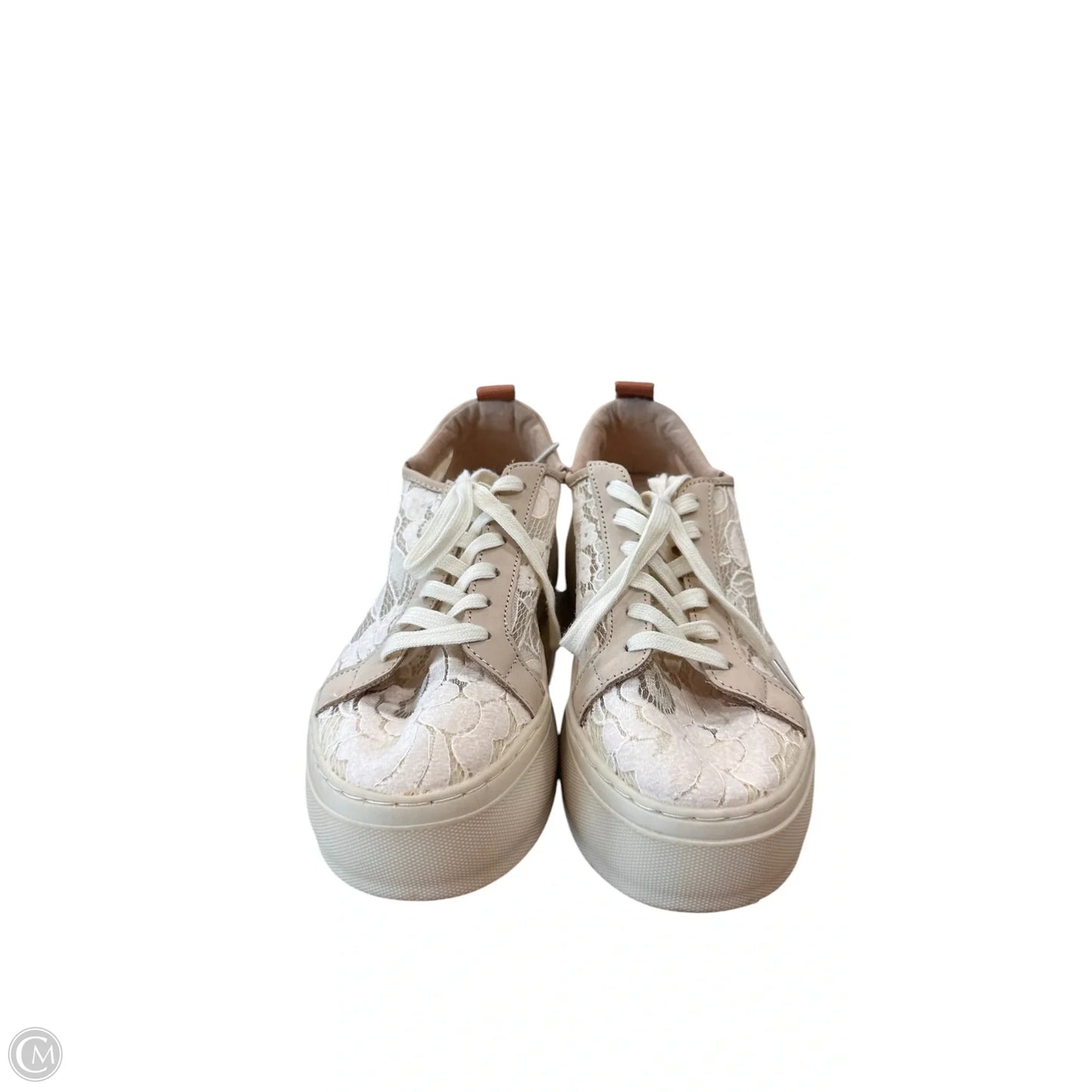 Shoes Sneakers By Clothes Mentor In Cream, Size: 9