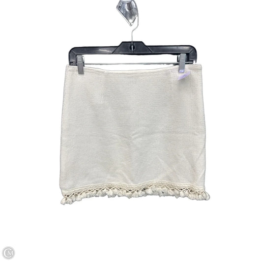 Skirt Mini & Short By Moon River In Cream, Size: 8