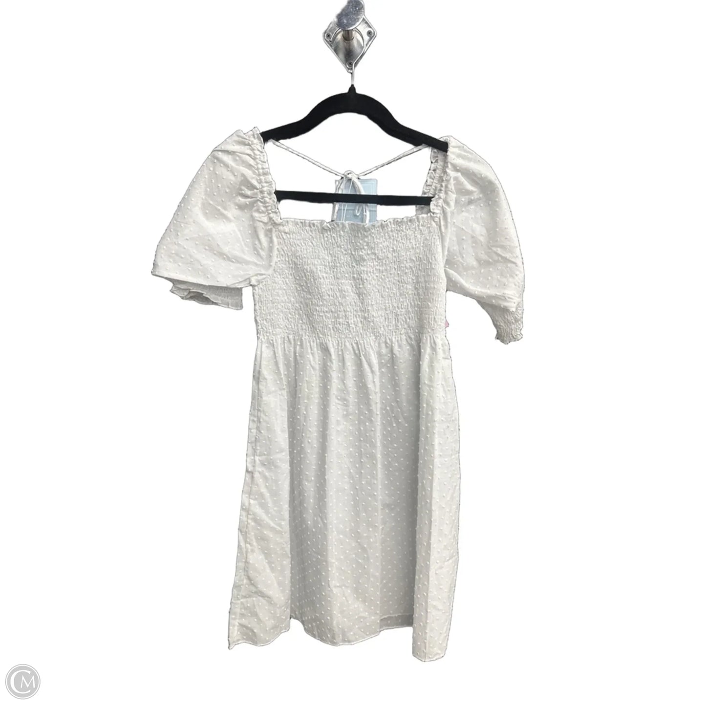 Dress Casual Short By Clothes Mentor In White, Size: Xs