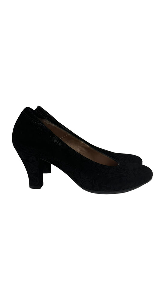 Black Shoes Heels Block Clothes Mentor, Size 8.5