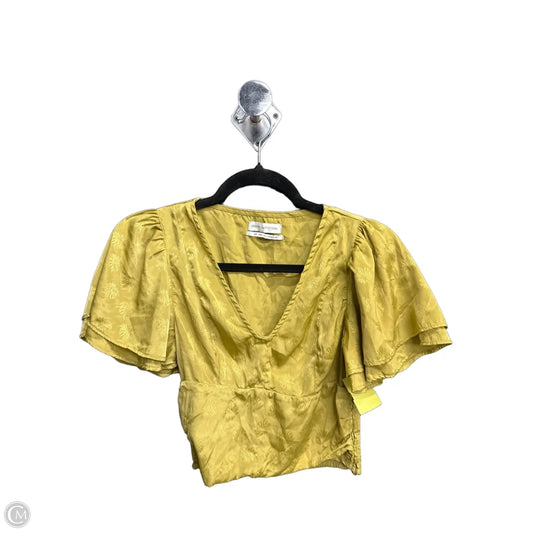 Top Short Sleeve By Urban Outfitters In Green, Size: S