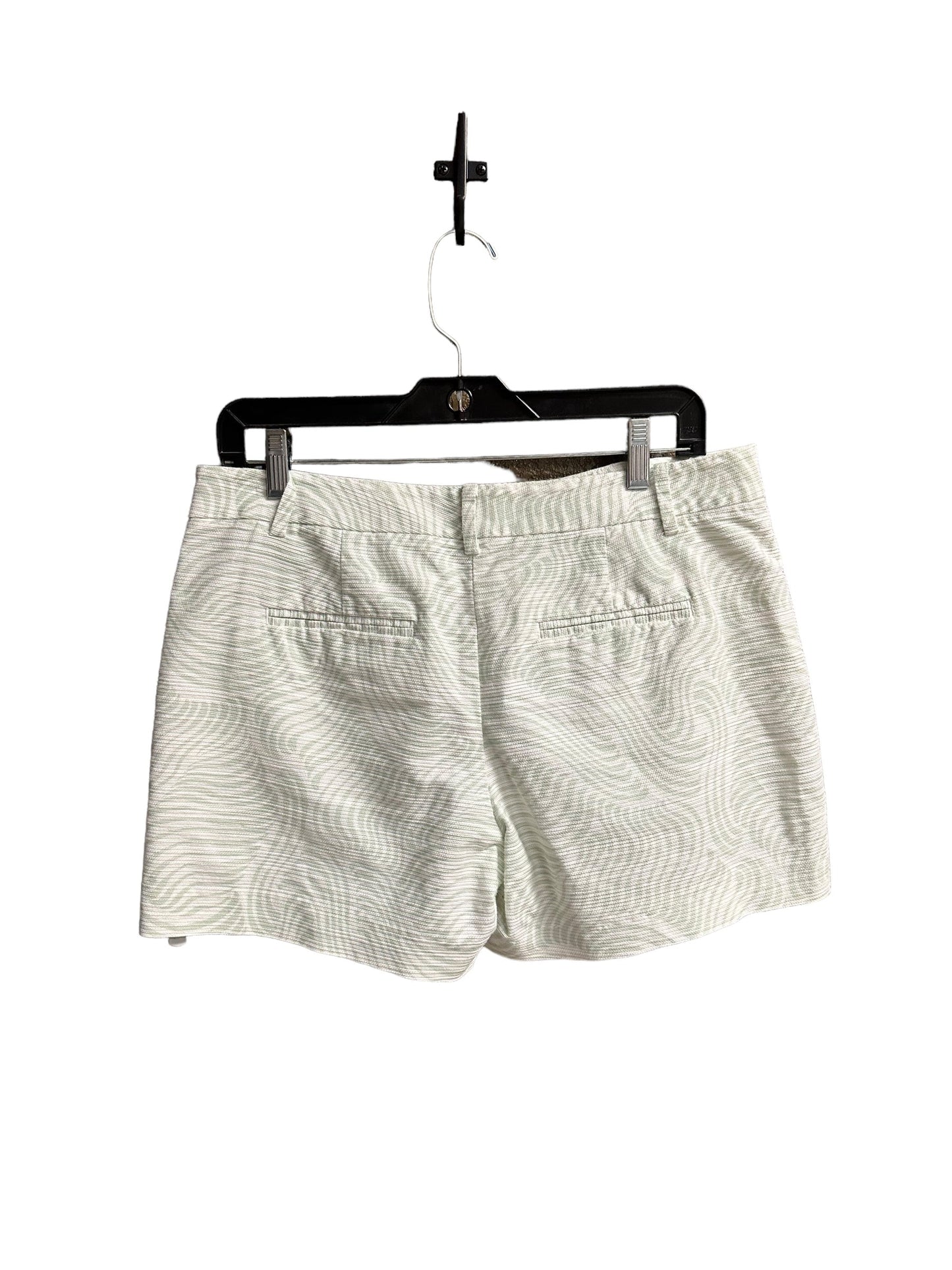Green & White Shorts Ann Taylor, Size 6