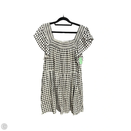 Dress Casual Short By Newbury Kustom In Checkered Pattern, Size: S