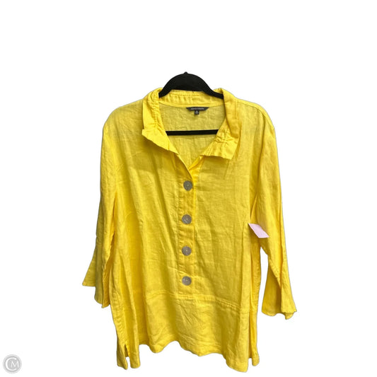 Top 3/4 Sleeve By John Mark In Yellow, Size: Xl