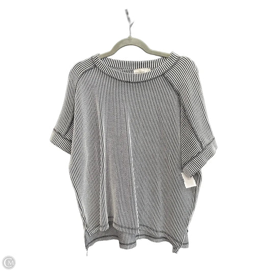 Top Short Sleeve By Zenana In Striped Pattern, Size: M