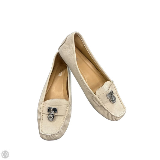 Shoes Designer By Michael Kors In Grey, Size: 8