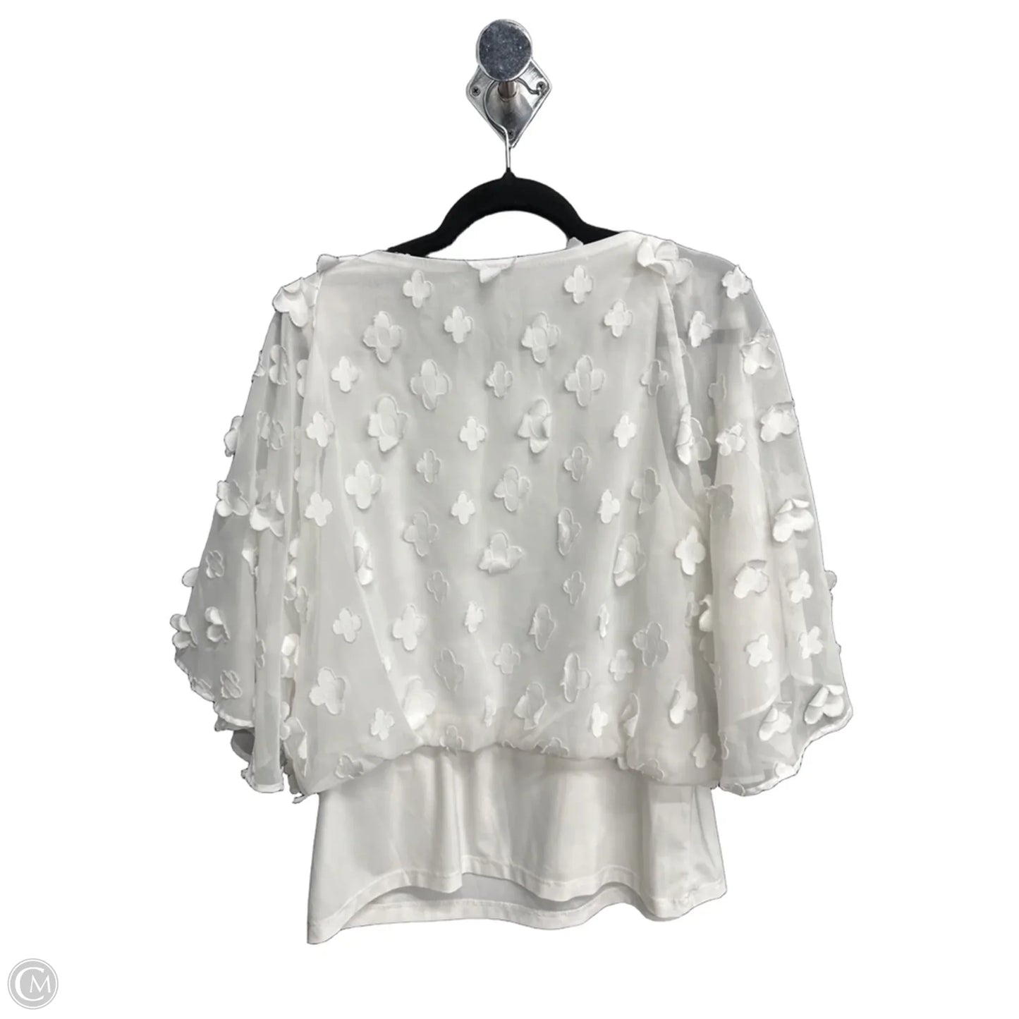 Top Short Sleeve By Clothes Mentor In White, Size: L