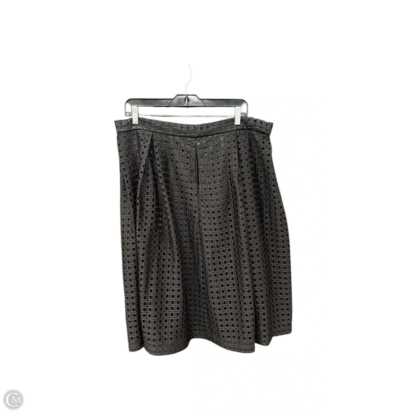 Skirt Midi By Clothes Mentor In Black, Size: 14