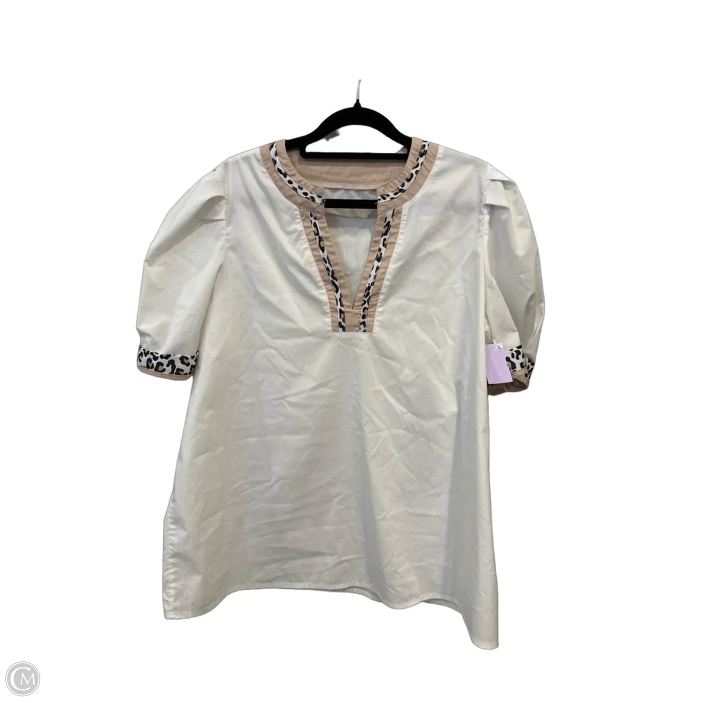 Blouse Short Sleeve By Clothes Mentor In White, Size: L