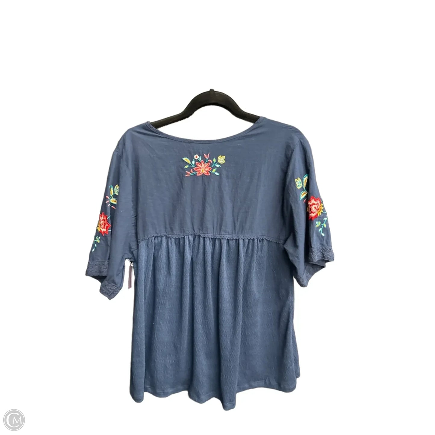 Top Short Sleeve By Time And Tru In Navy, Size: M