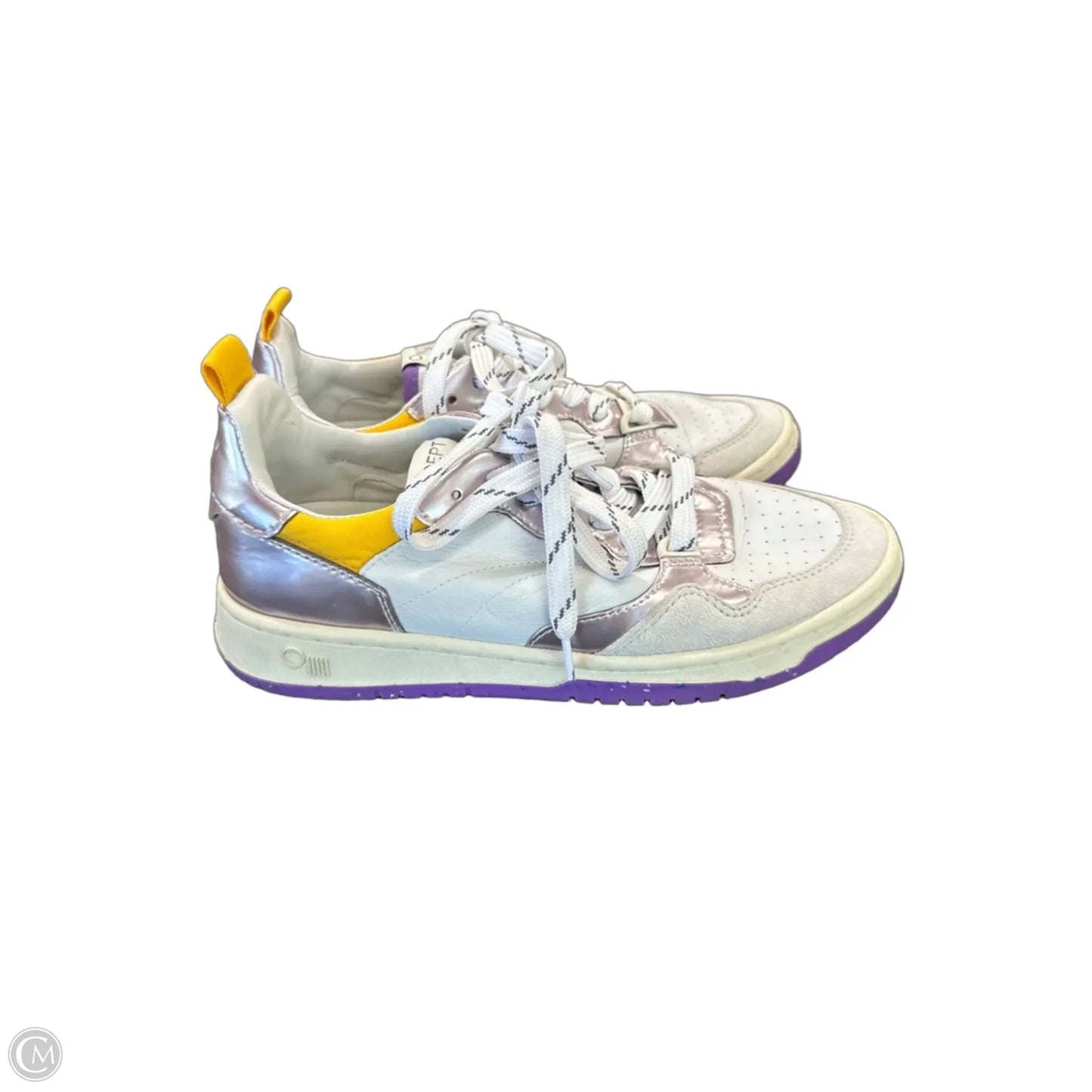 Shoes Sneakers By Clothes Mentor In White, Size: 8