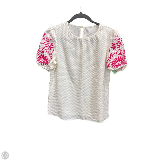 Top Short Sleeve By Clothes Mentor In Cream, Size: S