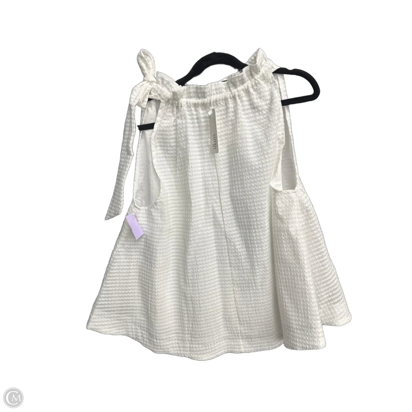 Top Sleeveless By Glam In White, Size: M