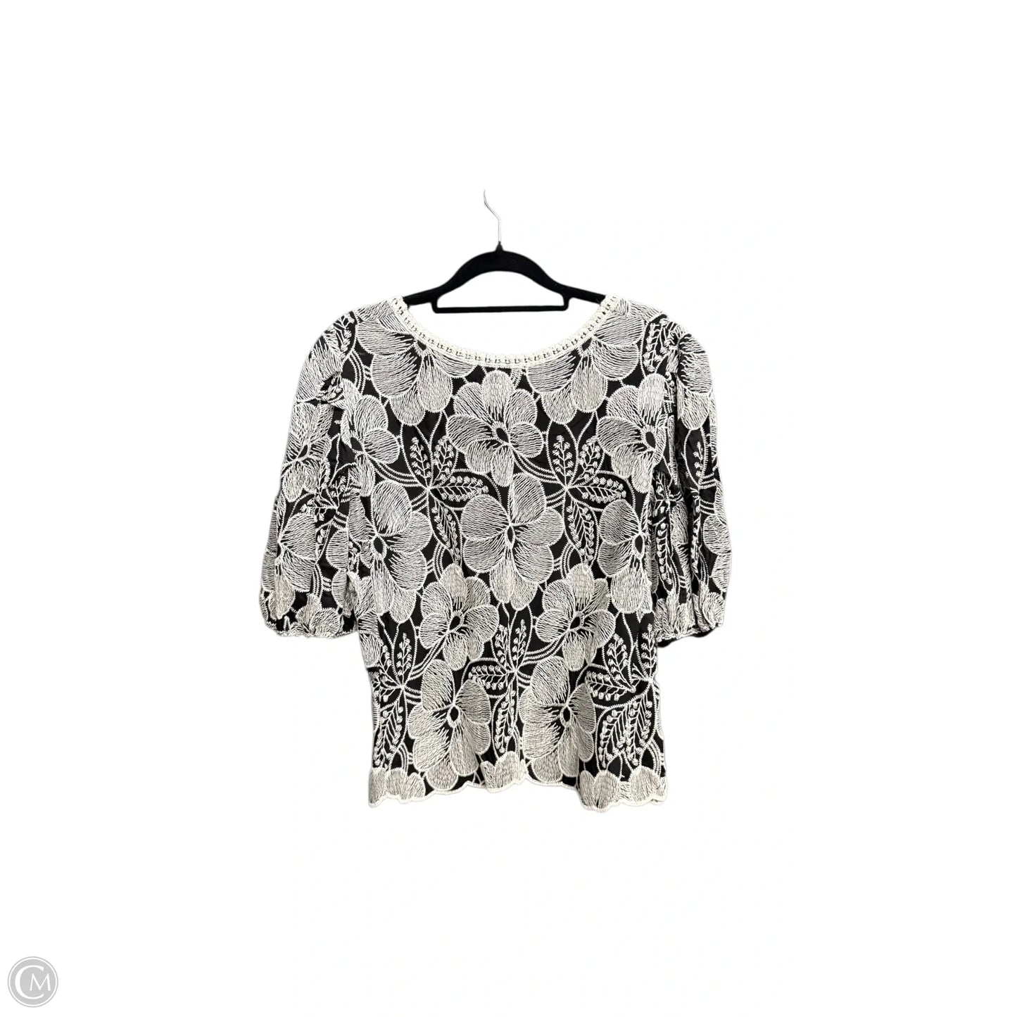 Top Short Sleeve By Solitaire In Black & Cream, Size: M