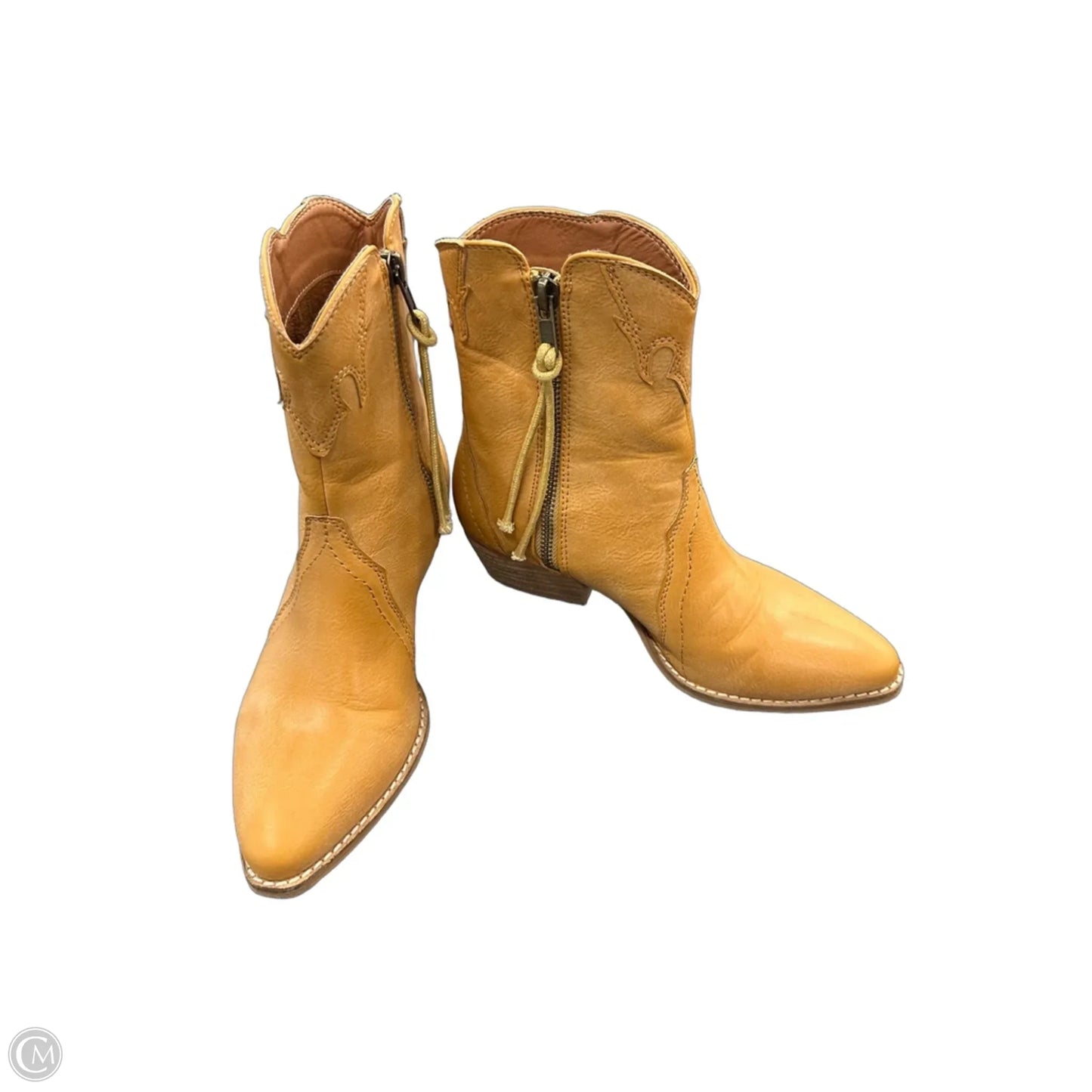 Boots Western By Clothes Mentor In Tan, Size: 5.5