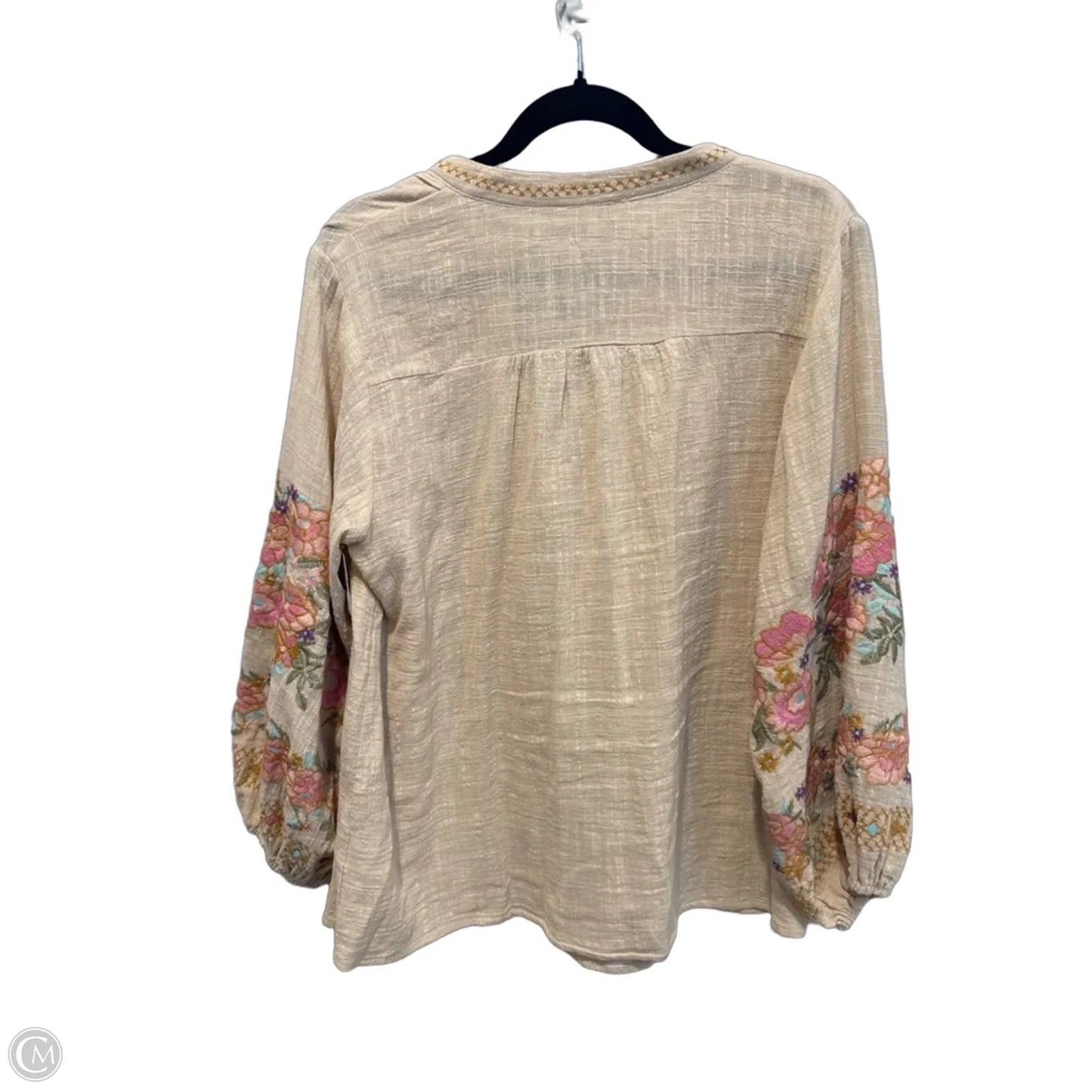 Top Long Sleeve By Entro In Beige, Size: M