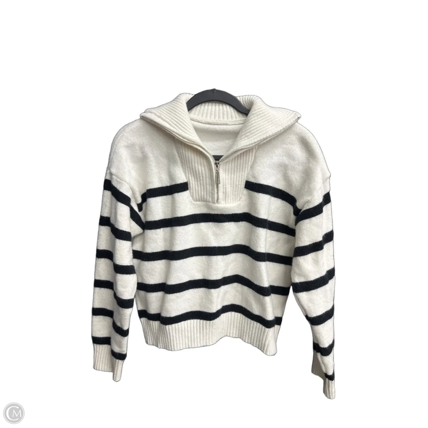 Sweater By Clothes Mentor In Striped Pattern, Size: M