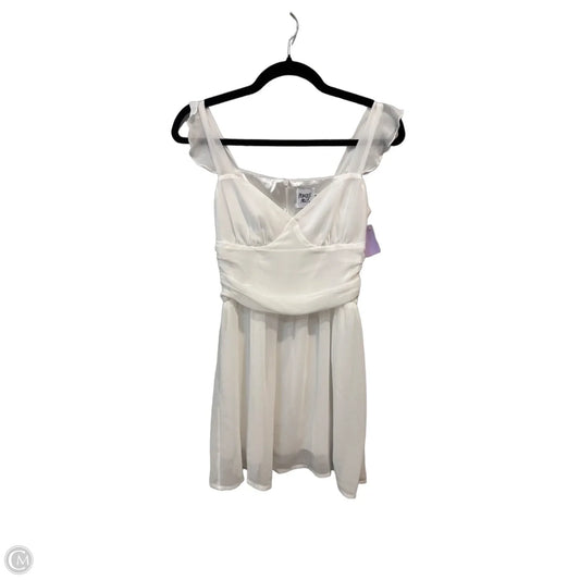 Dress Casual Short By Princess Polly In White, Size: S