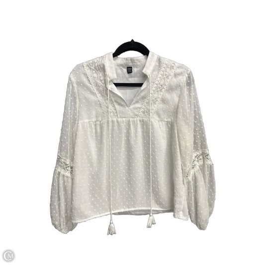 Top Long Sleeve By Shein In White, Size: M