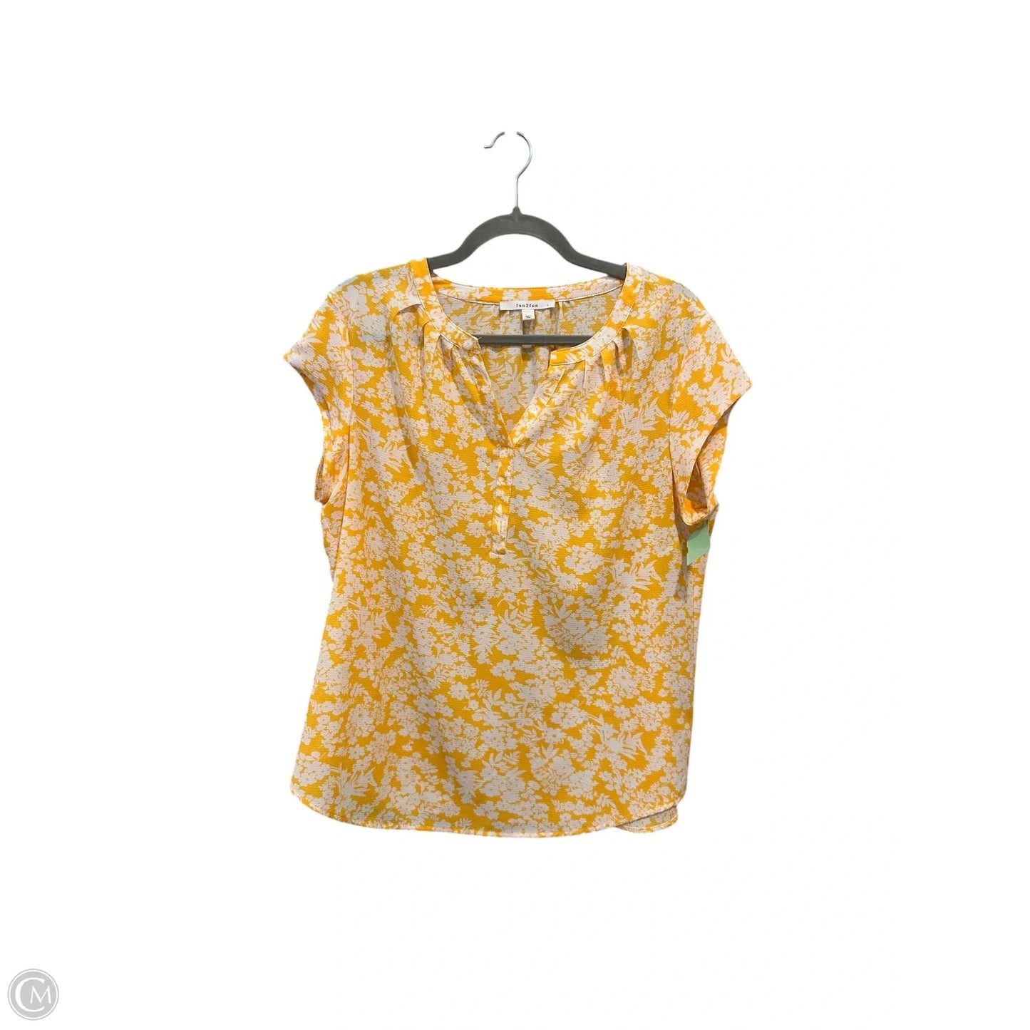 Top Sleeveless By Clothes Mentor In Yellow, Size: L