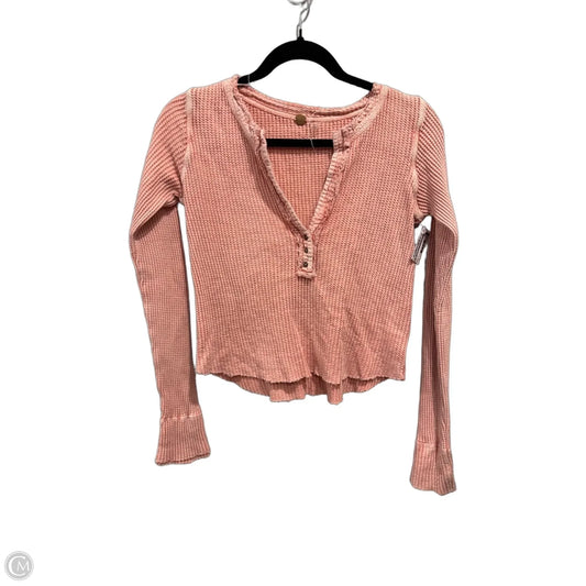 Top Long Sleeve By Free People In Pink, Size: S