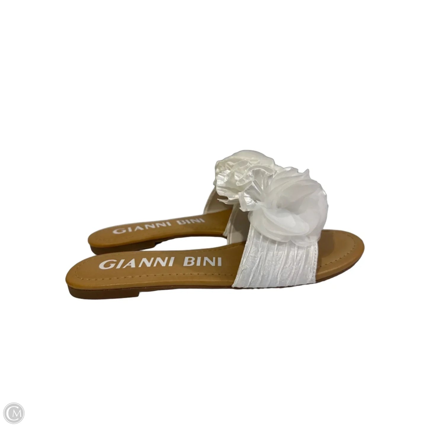 Shoes Flats By Gianni Bini In White, Size: 8