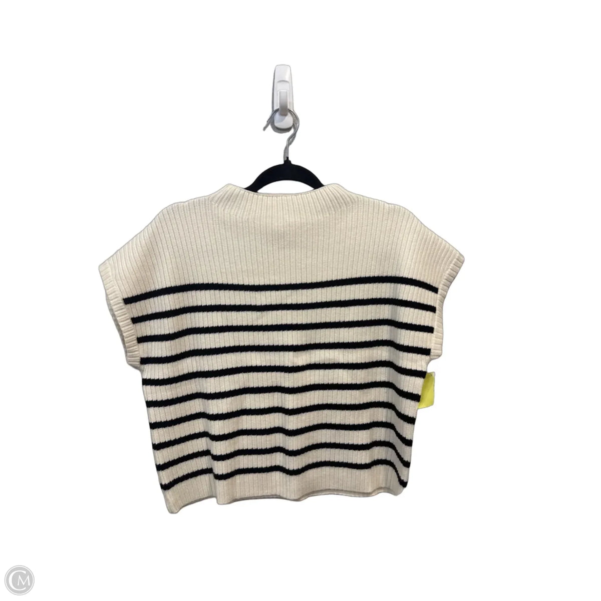 Sweater Short Sleeve By Blu Pepper In Striped Pattern, Size: M