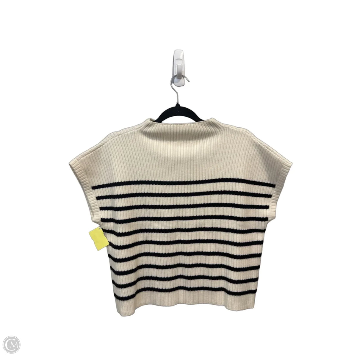 Sweater Short Sleeve By Blu Pepper In Striped Pattern, Size: M