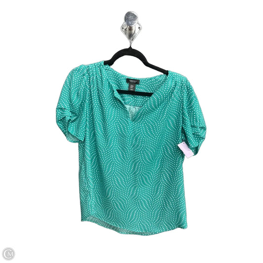 Top Short Sleeve By Jones And Co In Green, Size: M