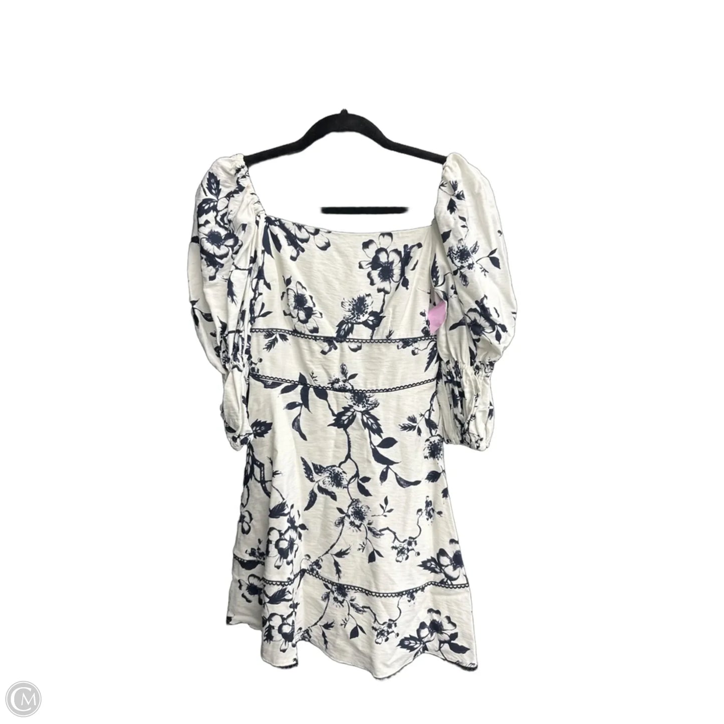 Dress Casual Short By Clothes Mentor In Black & White, Size: Xs