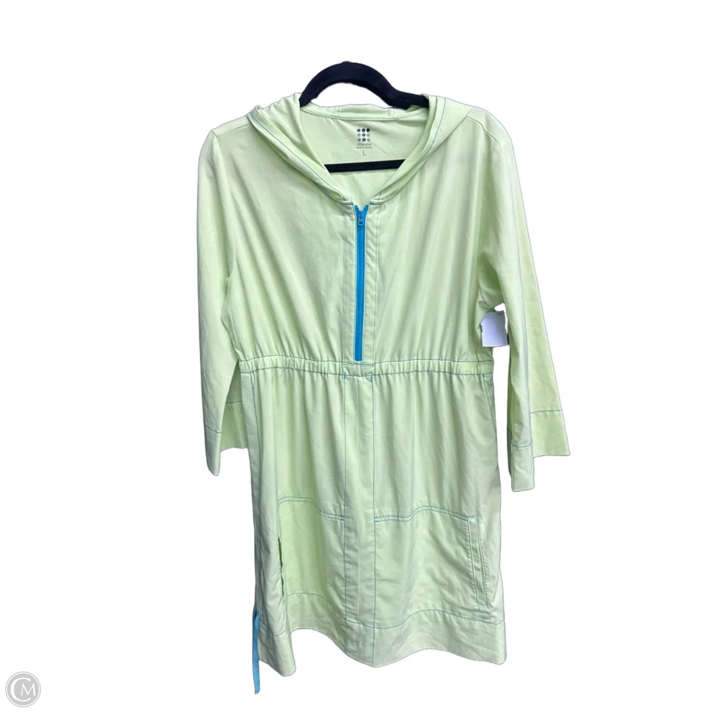 Dress Casual Short By Title Nine In Blue & Green, Size: L