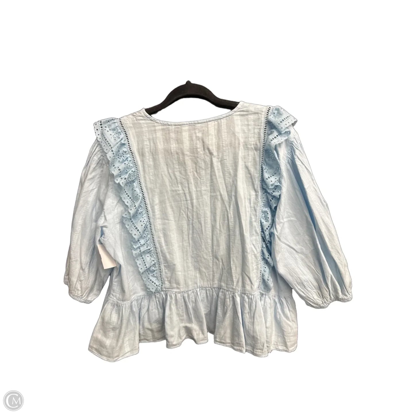 Blouse Short Sleeve By Clothes Mentor In Blue, Size: M