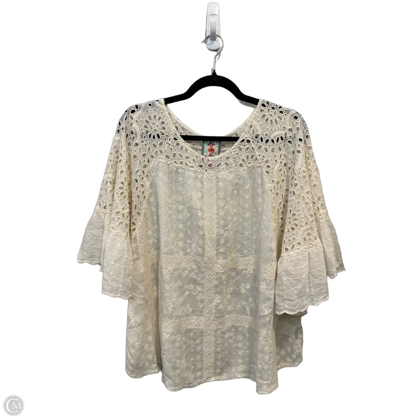 Blouse Short Sleeve By Johnny Was In Cream, Size: L