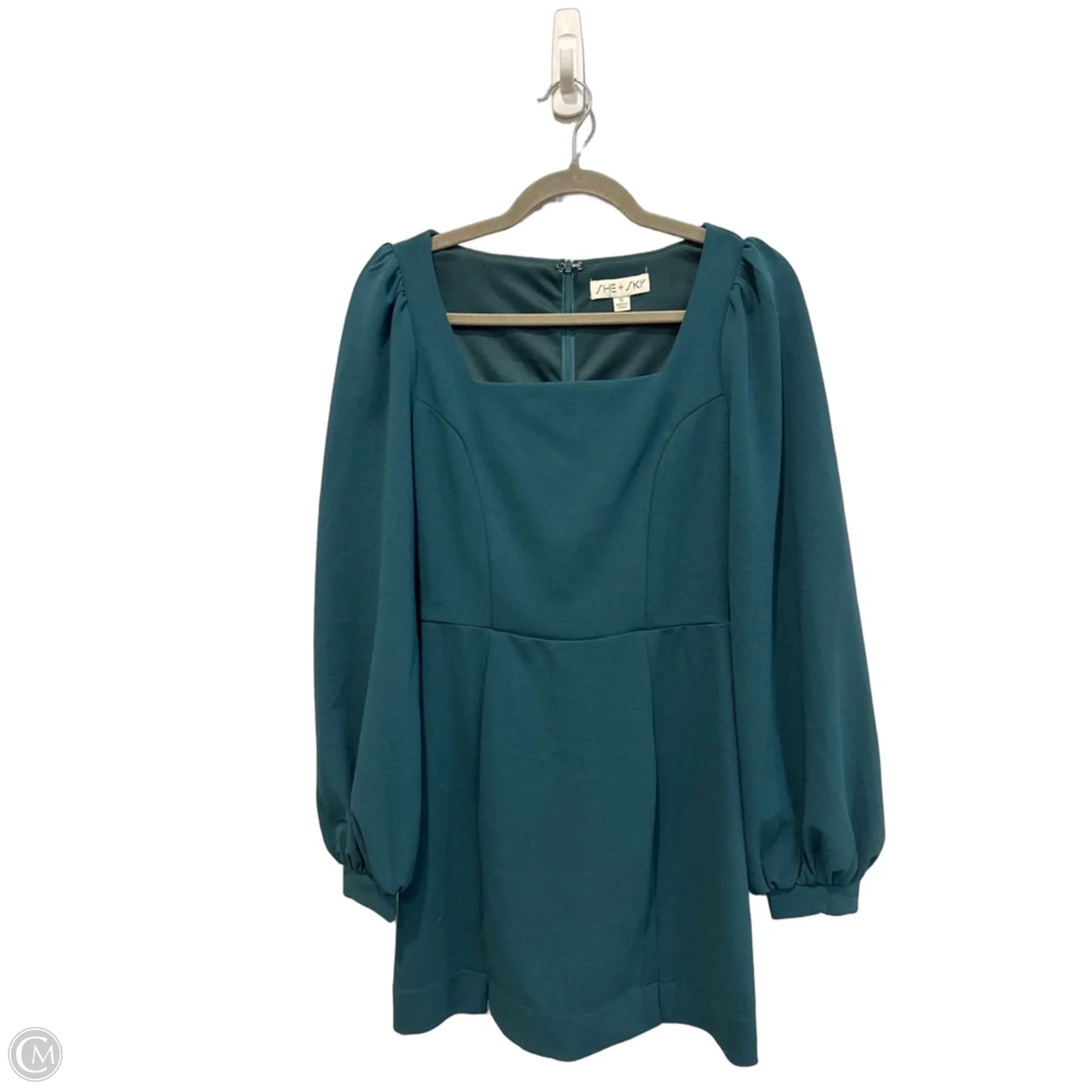 Dress Casual Short By She + Sky In Green, Size: S