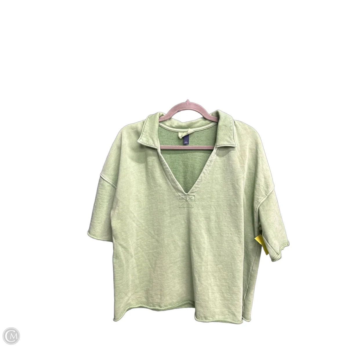 Top Short Sleeve By Universal Thread In Green, Size: L