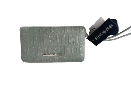 Wallet By Steve Madden  Size: Large
