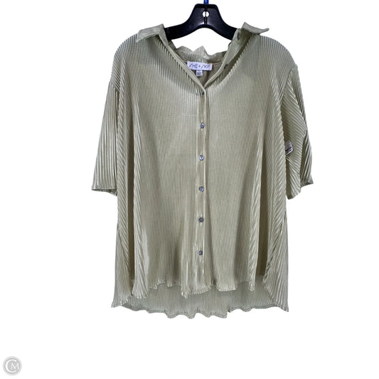 Shorts Set By She + Sky In Green, Size: L