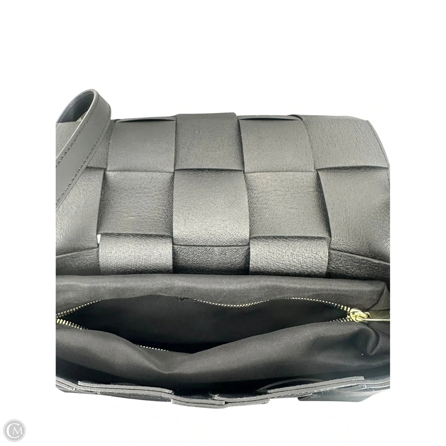 Handbag Leather By Clothes Mentor, Size: Medium