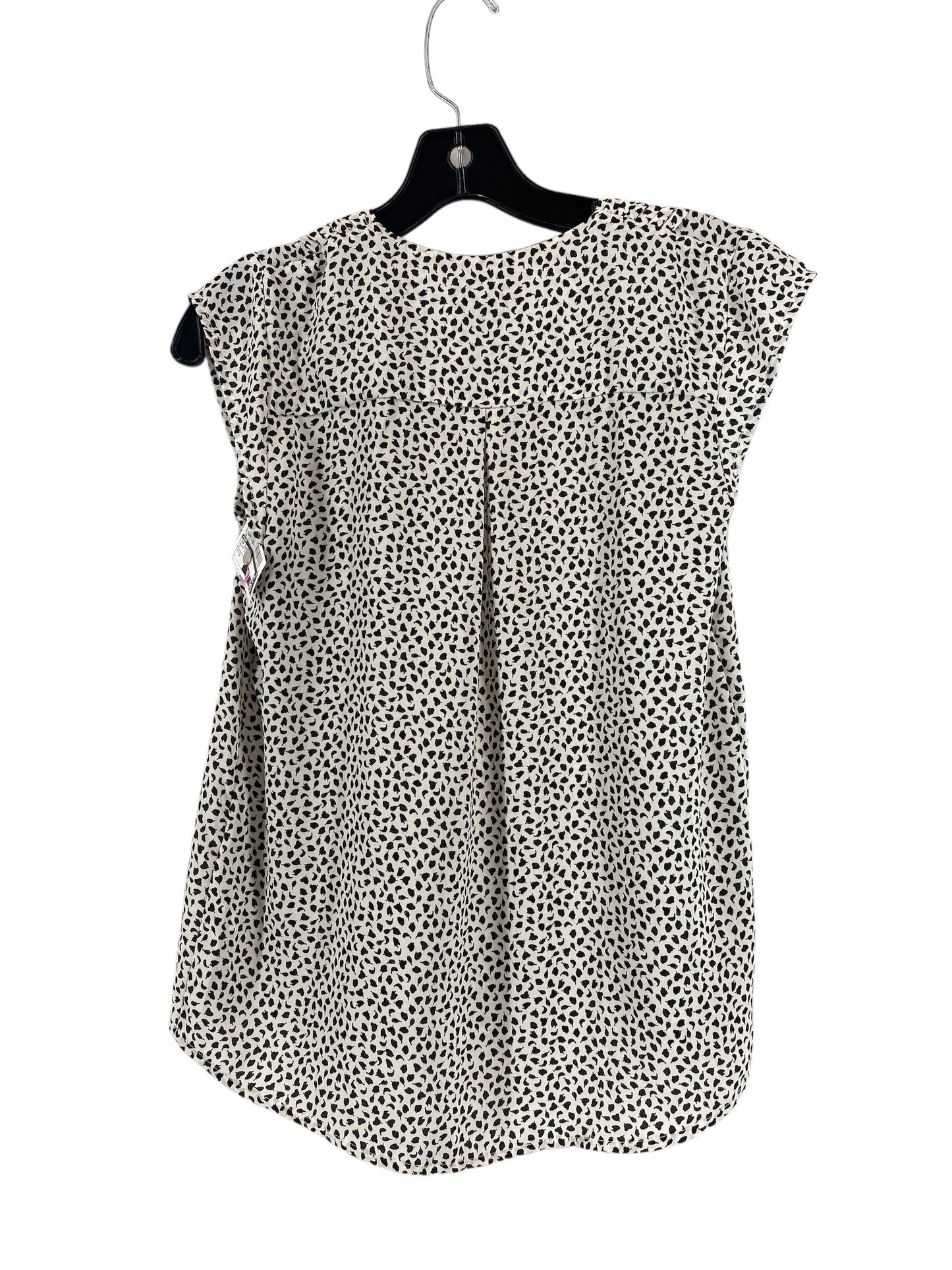 Top Sleeveless By H&m  Size: 2